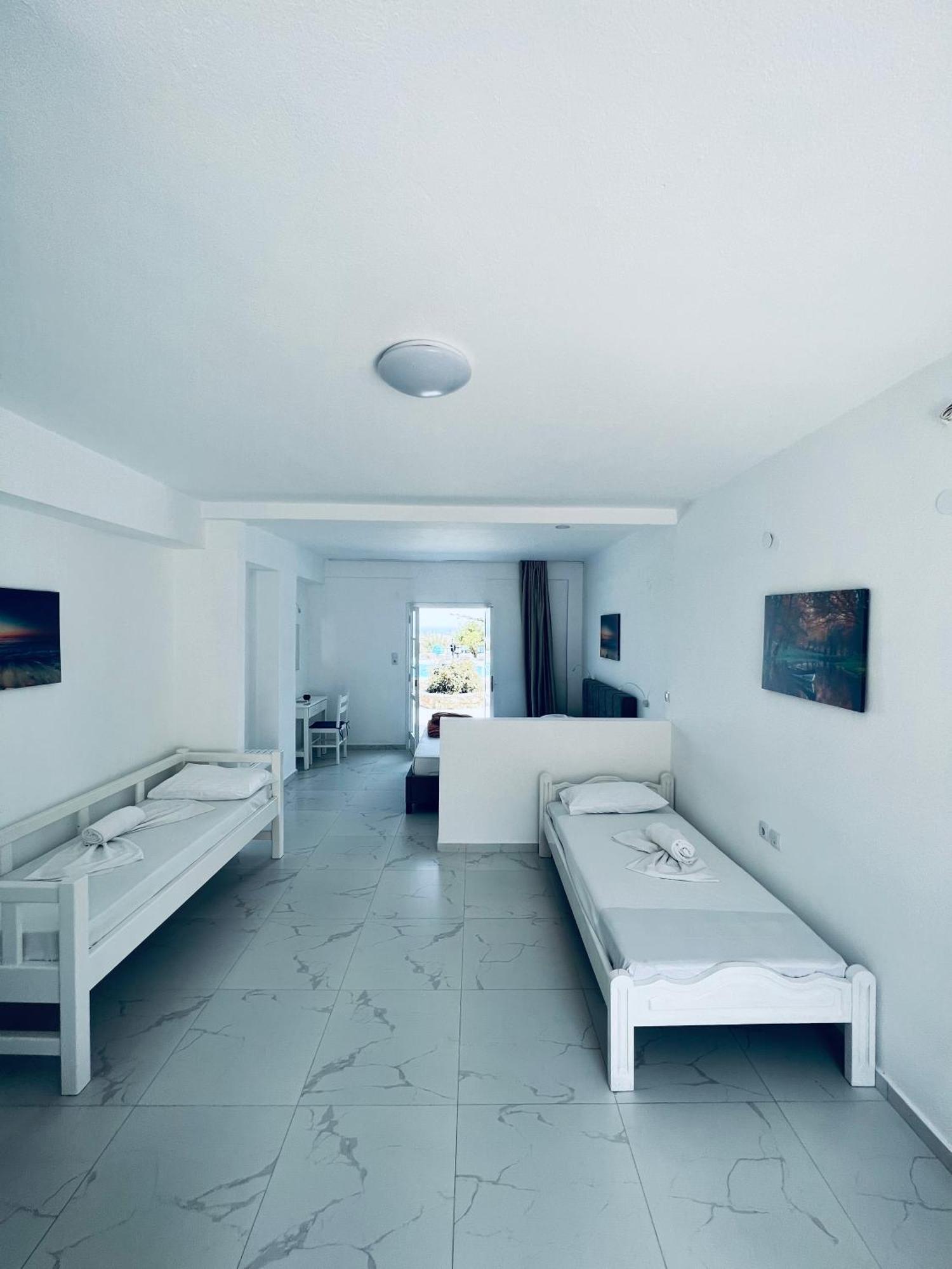 Silia Suites Малиа Екстериор снимка