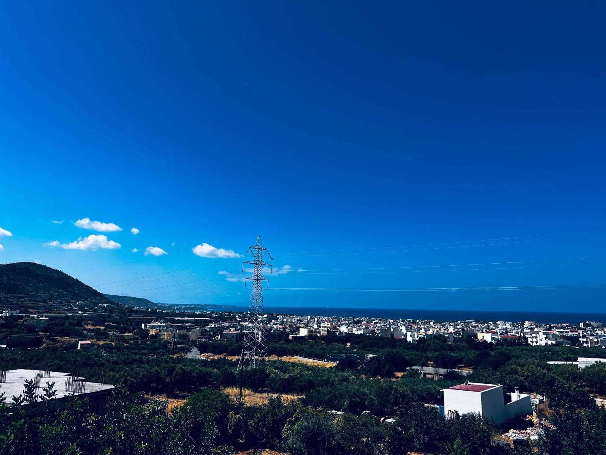 Silia Suites Малиа Екстериор снимка